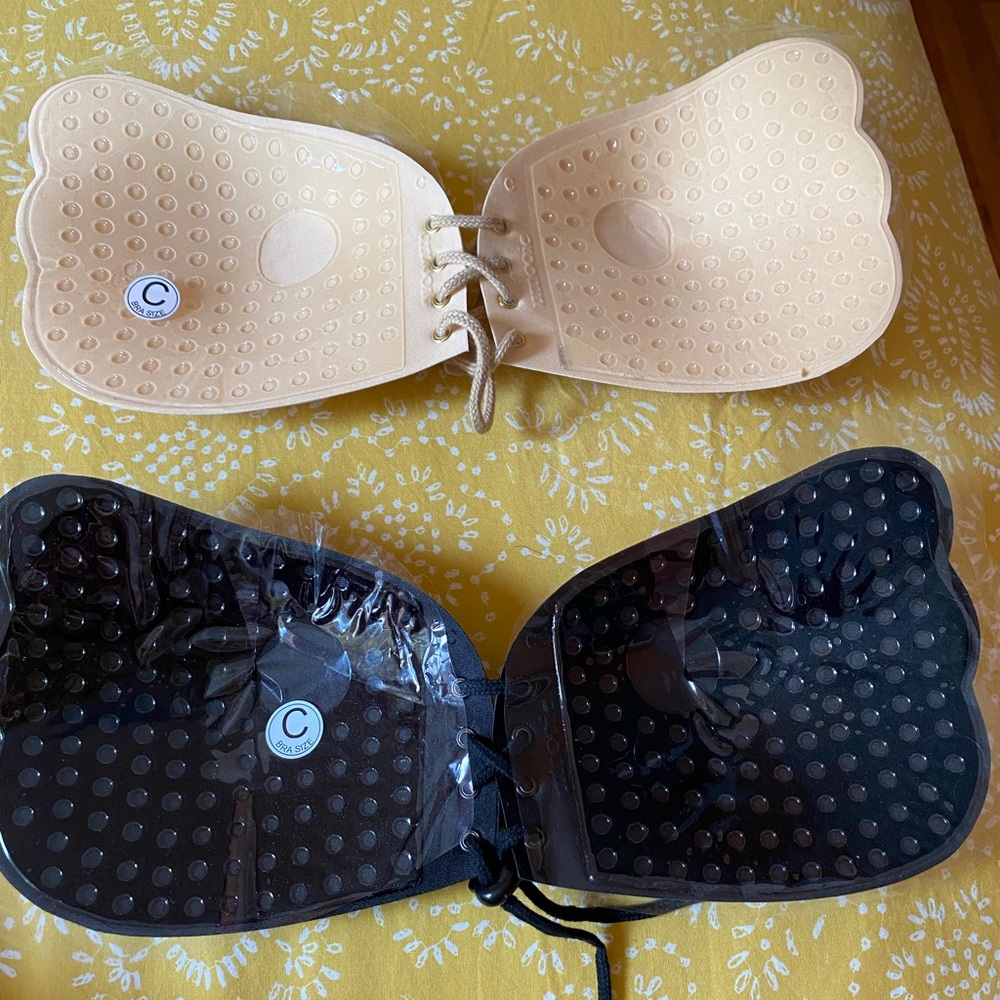 Bras - Picture 4 of 4
